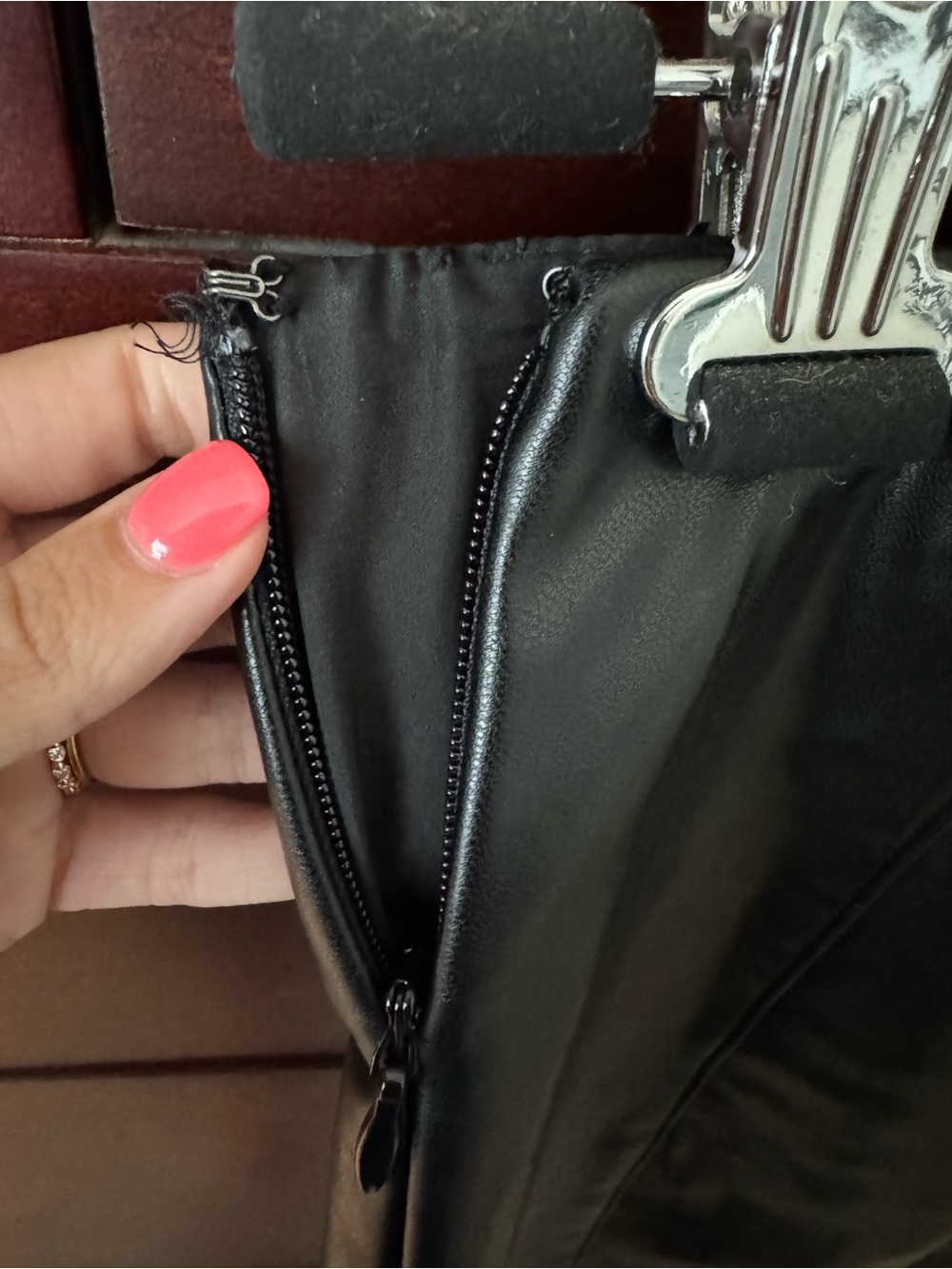Abercrombie & Fitch Black Faux Leather Mini Skirt Skort XS - Picture 3 of 5
